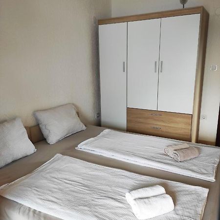 Casa Nostra II Apartment Funtana Luaran gambar